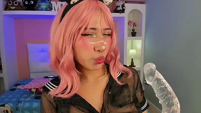 miss   megan online show from November 7, 6:12 pm