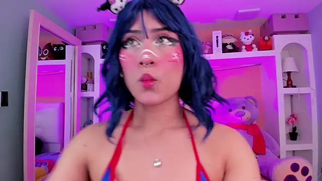 miss   megan online show from April 24, 2:35 am