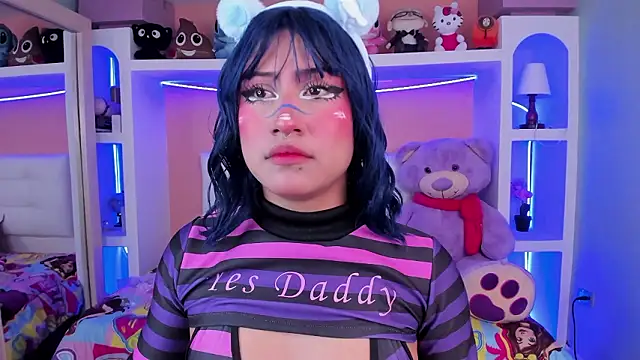 miss   megan online show from March 9, 2:04 am