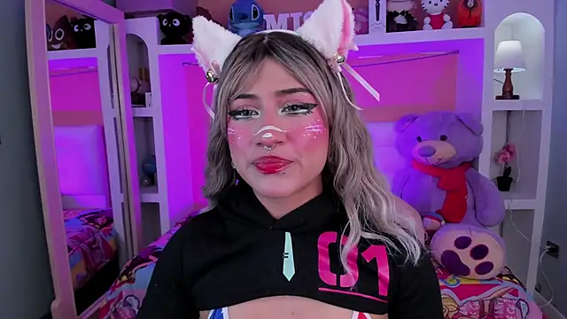 miss   megan online show from April 10, 2:29 am