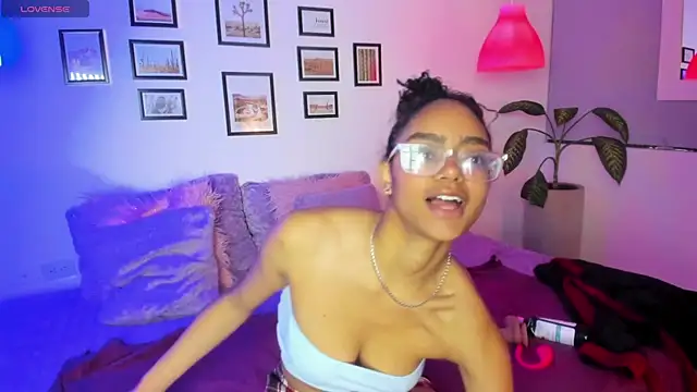 Alice simmons online show from December 18, 1:26 pm