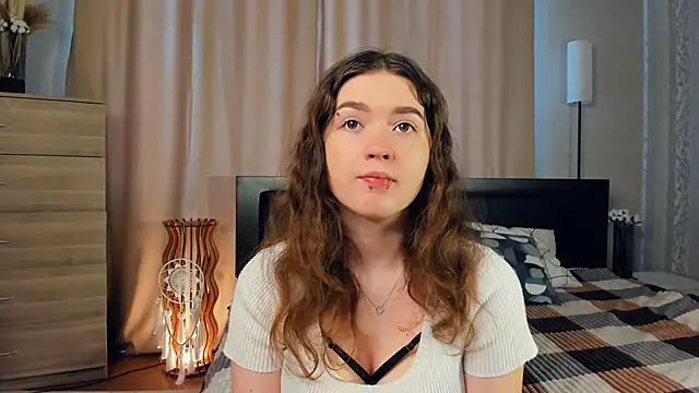 Snapshot of Velvetworld chatting on February 27, 6:13 am Velvetworld online show from February 27, 6:13 am