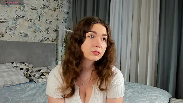 Snapshot of Velvetworld chatting on February 13, 6:20 am Velvetworld online show from February 13, 6:20 am