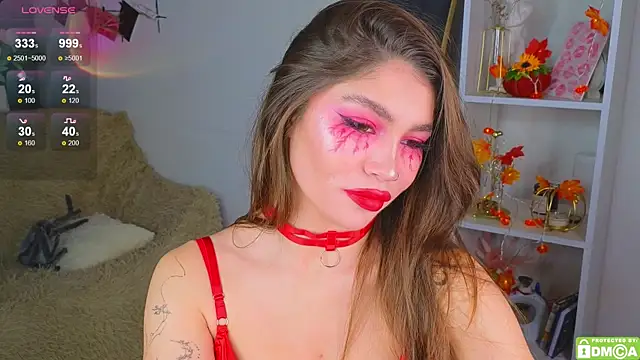 Caroline  Brown online show from October 30, 3:38 am