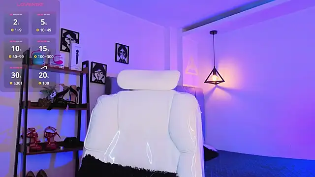 Miller Vanessa  online show from March 20, 8:21 pm