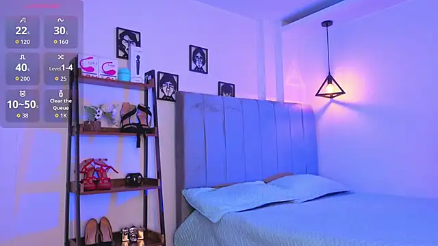 Miller Vanessa  online show from April 11, 8:45 pm