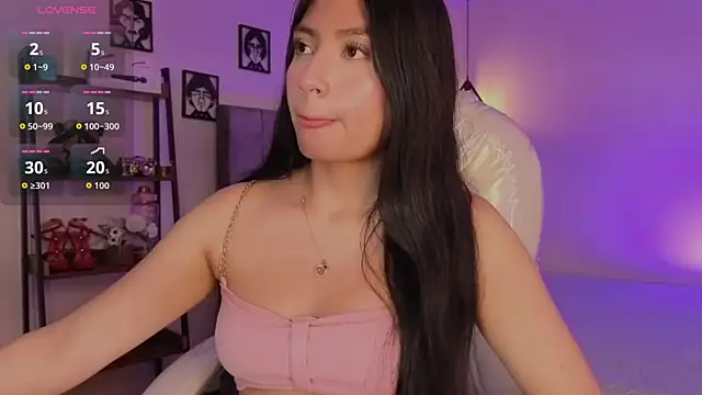 Miller Vanessa  online show from December 18, 8:45 pm