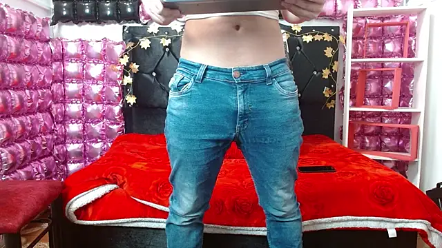 Snapshot of poisondost_hot chatting on March 3, 4:36 pm poisondost hot online show from March 3, 4:36 pm