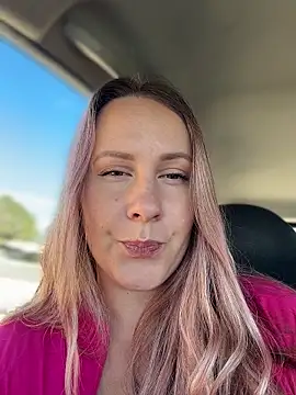 Mona Plus online show from April 3, 8:10 am