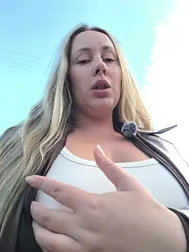 Mona Plus online show from November 15, 8:18 am