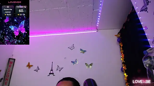 AlexaUllahX online show from April 10, 7:10 pm