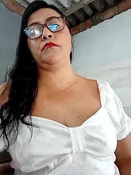 promiscuous-indecent-momm online show from September 21, 1:38 pm