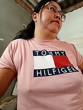 promiscuous-indecent-momm online show from February 2, 2:16 pm