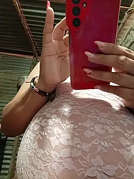 Snapshot of promiscuous-indecent-momm chatting on July 11, 8:42 pm promiscuous-indecent-momm online show from July 11, 8:42 pm
