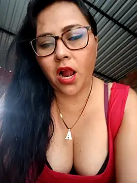promiscuous-indecent-momm online show from March 15, 2:23 pm