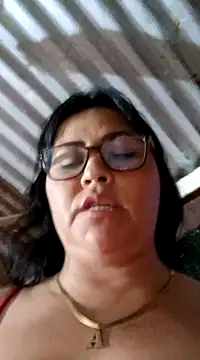 promiscuous-indecent-momm online show from March 9, 2:21 pm