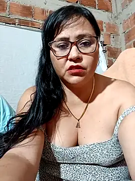 promiscuous-indecent-momm online show from March 22, 3:30 am