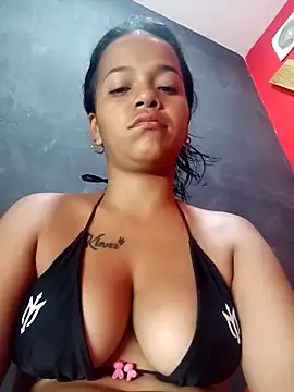 Snapshot of manuel_rey chatting on March 11, 10:51 am manuel rey online show from March 11, 10:51 am