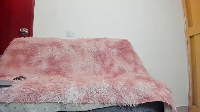 Melon-000 online show from February 24, 9:37 pm