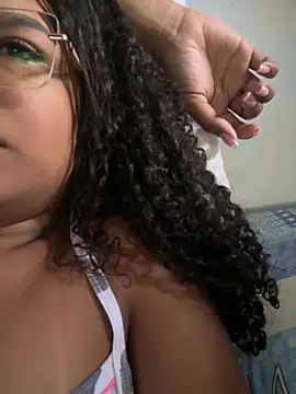 KylieGomeez online show from November 16, 1:27 pm