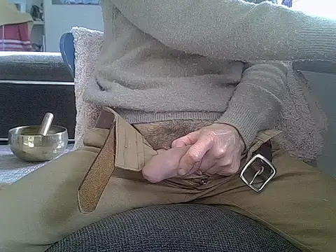 createur34 online show from February 9, 11:08 am