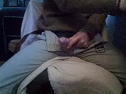 createur34 online show from March 6, 2:12 pm