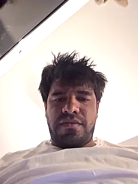 guajiro276565 online show from May 7, 9:07 pm
