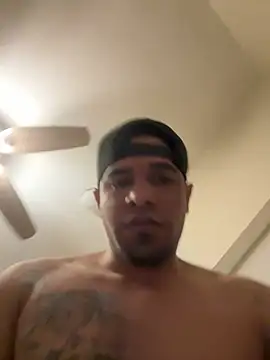 Snapshot of guajiro276565 chatting on February 25, 7:49 pm guajiro276565 online show from February 25, 7:49 pm