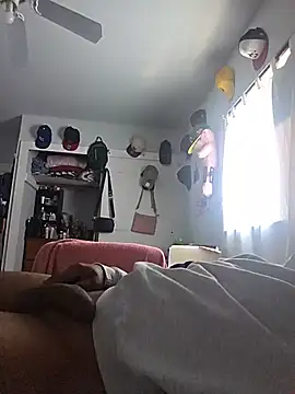 guajiro276565 online show from May 21, 2:36 pm