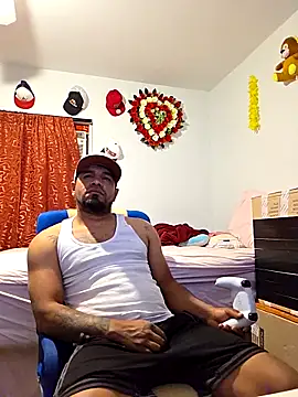 guajiro276565 online show from April 23, 4:08 am