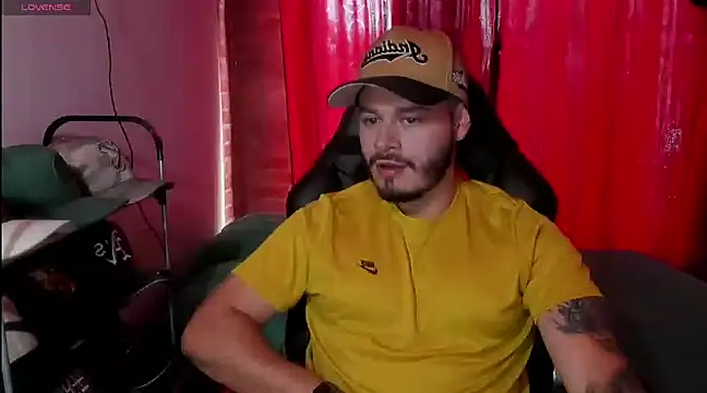 Snapshot of ragnar_lothbrok777 chatting on March 3, 8:32 pm ragnar lothbrok777 online show from March 3, 8:32 pm