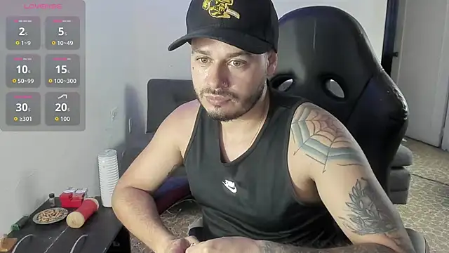 Snapshot of ragnar_lothbrok777 chatting on October 10, 9:26 pm ragnar lothbrok777 online show from October 10, 9:26 pm