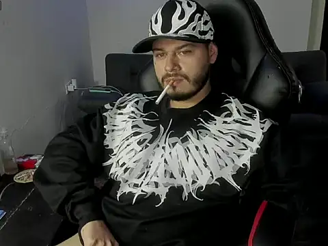 ragnar lothbrok777 online show from January 12, 3:52 pm