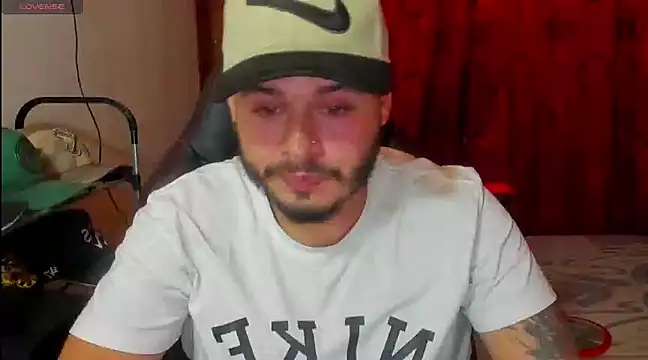 Snapshot of ragnar_lothbrok777 chatting on March 11, 1:48 am ragnar lothbrok777 online show from March 11, 1:48 am