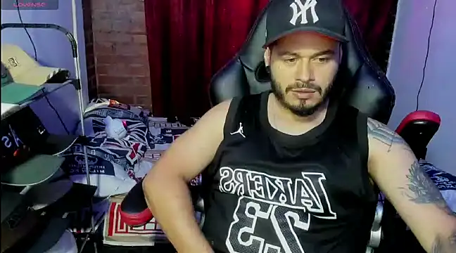 Snapshot of ragnar_lothbrok777 chatting on February 18, 7:43 am ragnar lothbrok777 online show from February 18, 7:43 am