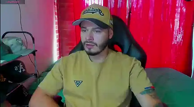 Snapshot of ragnar_lothbrok777 chatting on March 2, 7:30 pm ragnar lothbrok777 online show from March 2, 7:30 pm