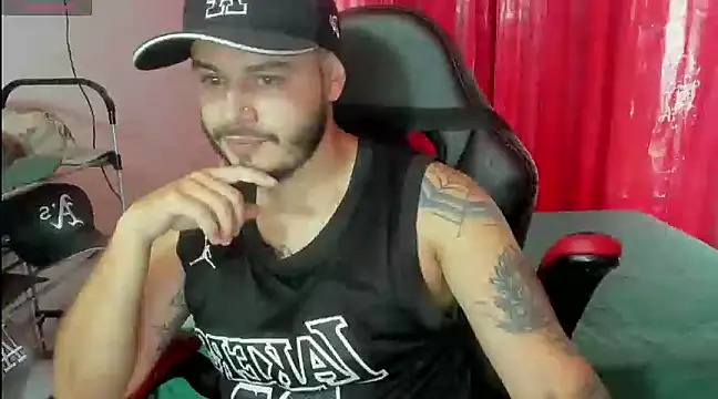 Snapshot of ragnar_lothbrok777 chatting on March 4, 9:22 pm ragnar lothbrok777 online show from March 4, 9:22 pm