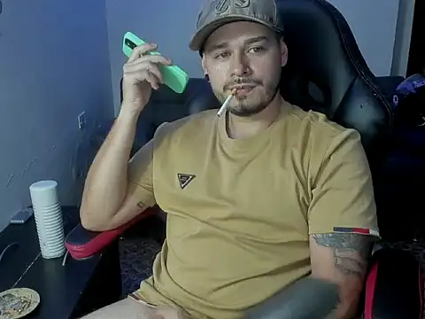 ragnar lothbrok777 online show from March 9, 12:47 am