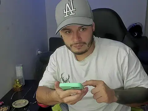 ragnar lothbrok777 online show from April 20, 12:35 am