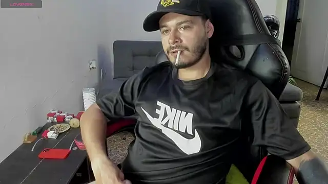 Snapshot of ragnar_lothbrok777 chatting on November 5, 9:29 pm ragnar lothbrok777 online show from November 5, 9:29 pm