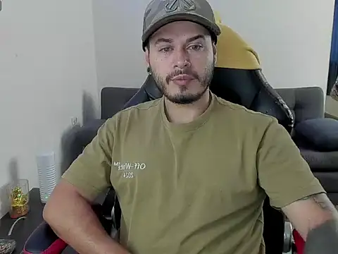 ragnar lothbrok777 online show from March 29, 5:36 pm