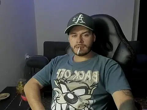 ragnar lothbrok777 online show from March 2, 3:29 am