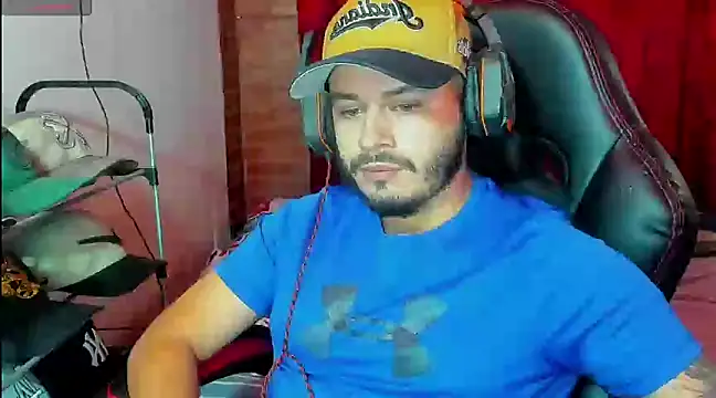 Snapshot of ragnar_lothbrok777 chatting on March 13, 4:05 am ragnar lothbrok777 online show from March 13, 4:05 am