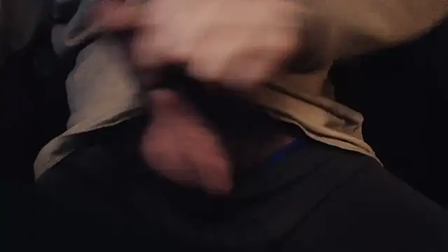 strongdude212 online show from February 4, 10:54 am