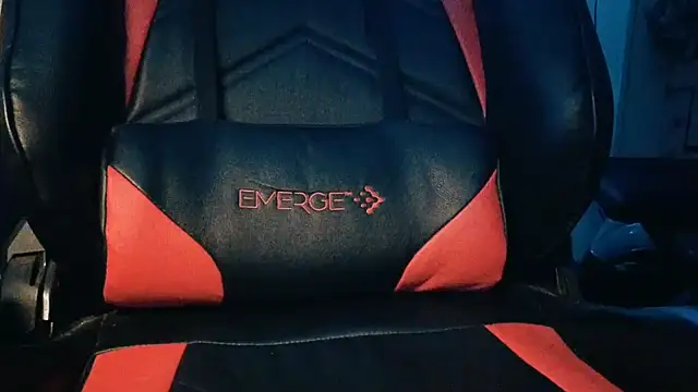 strongdude212 online show from March 26, 10:57 am