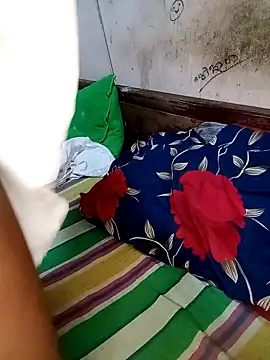 Snapshot of siyanadiyana chatting on November 3, 10:30 am siyanadiyana online show from November 3, 10:30 am