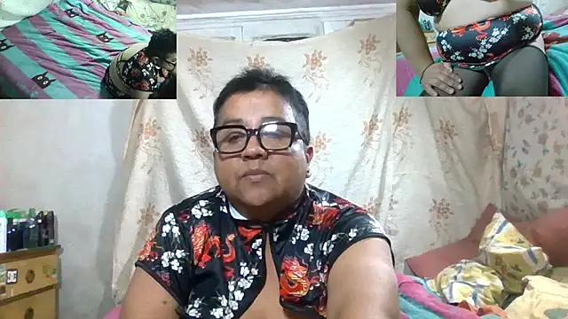 erinadarling79 online show from November 8, 2:26 am