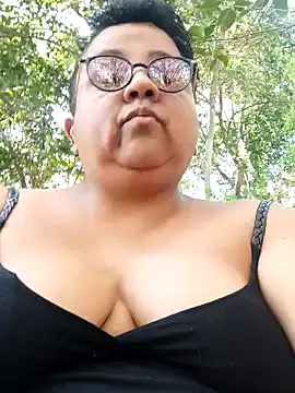 erinadarling79 online show from February 13, 3:12 pm