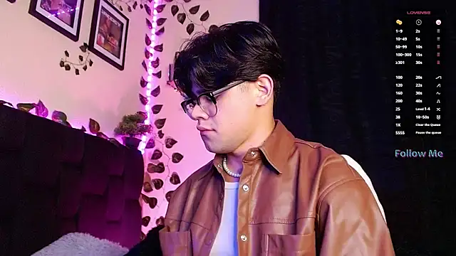 Snapshot of isaac-saenz chatting on February 28, 1:26 am isaac-saenz online show from February 28, 1:26 am