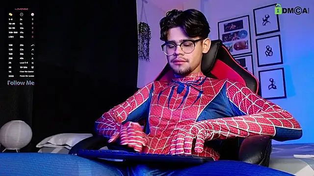 Snapshot of isaac-saenz chatting on December 14, 10:04 pm isaac-saenz online show from December 14, 10:04 pm